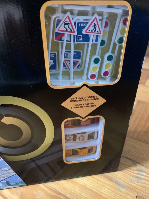 brinquedo de carros para crianças muito engraçado e novo