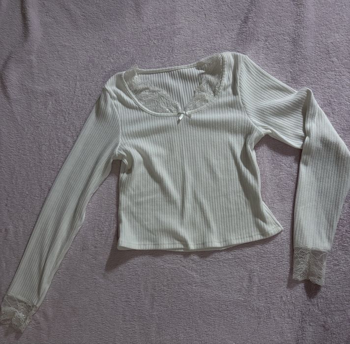 Лонгслив/белый/кружева