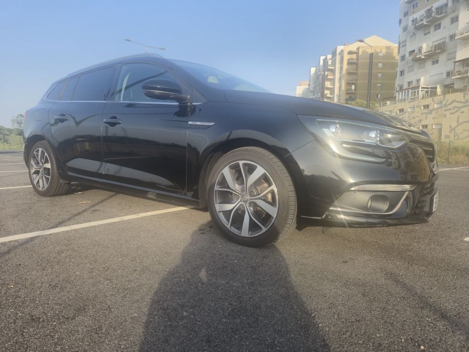 Renault Mégane Sport Tourer (Bose Edition) - Automática