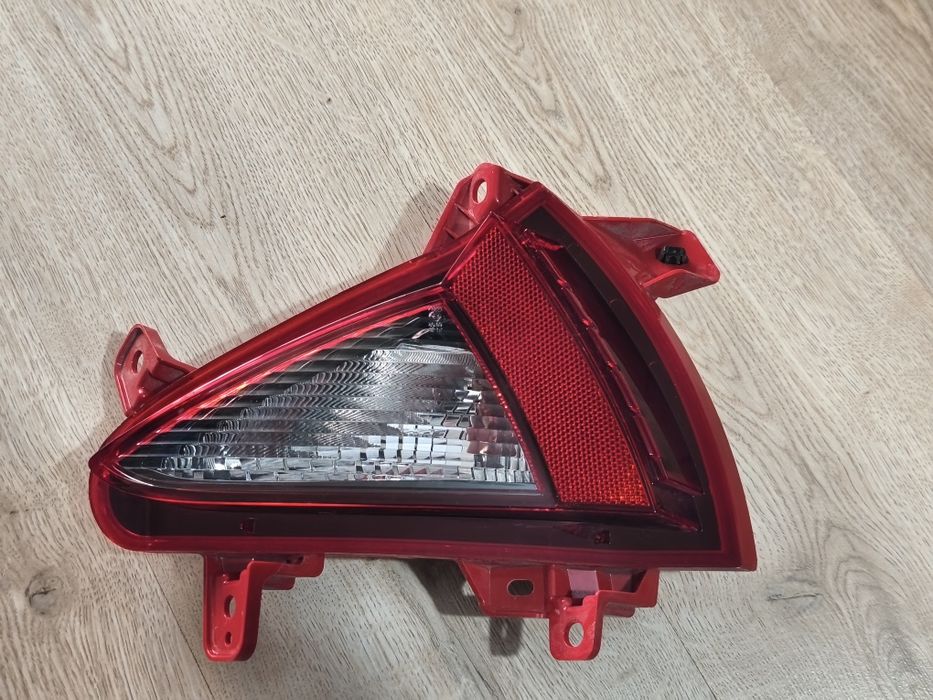 Lampa przeciwmgielna Kia Sportage 92405R2000