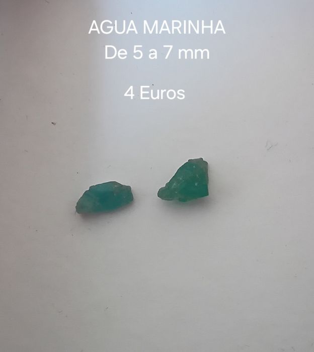 Duas Pedras de Agua Marinha 5 a 7 mm