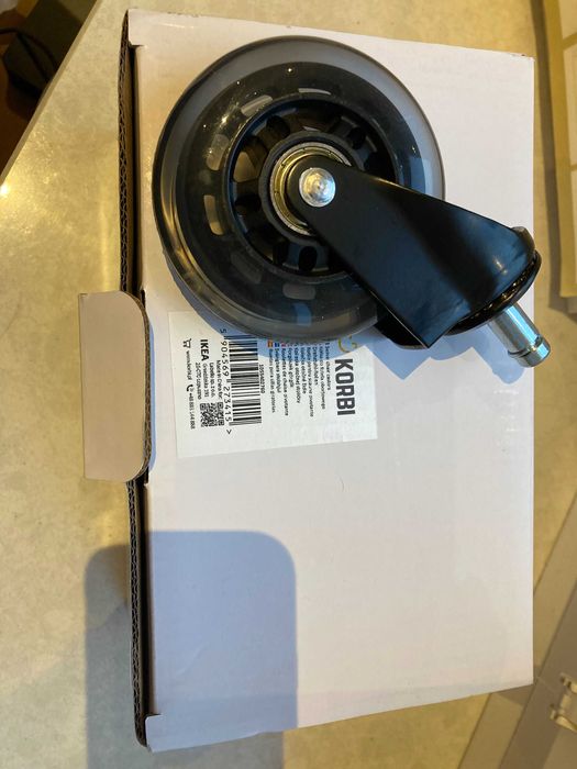 Nowe kółka zmienne gumowe do fotela, krzesła mocne  10mm, komplekt