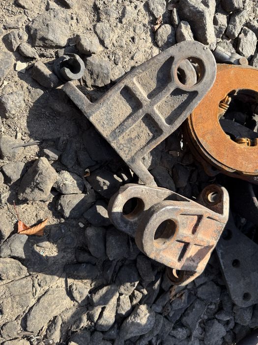 Мтз буксір крюк передній