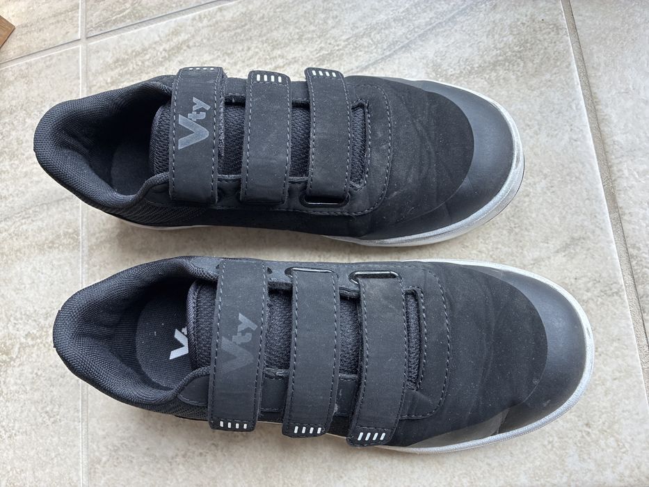 Damskie buty sportowe