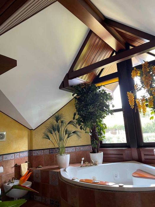 Продам шикарный дом усадьбу в районе Победы