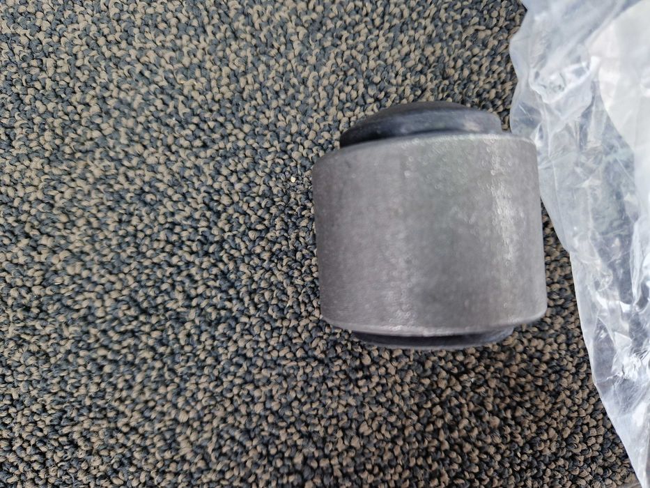 Сайлентблок,  MOOG VO-SB-12546