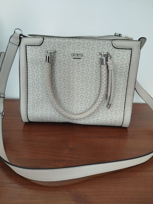 Orginalna piękna torba Guess