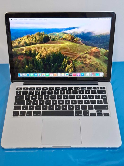 MacBook Pro Ecrã Retina 13,3" Intel Core i5 a 2,6Ghz | macOS Sonoma 14.8.5 | 8 Gig RAM DDR 4 | Rigosomente NOVO
