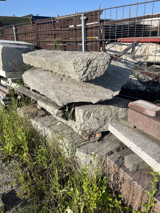 Marmur i granit , rozna grubość i wymiary płyt.