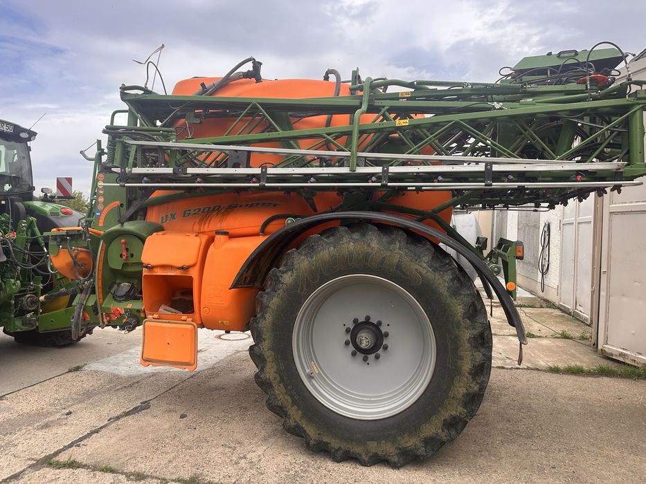 Opryskiwacz Amazone UX6200 36m GPS