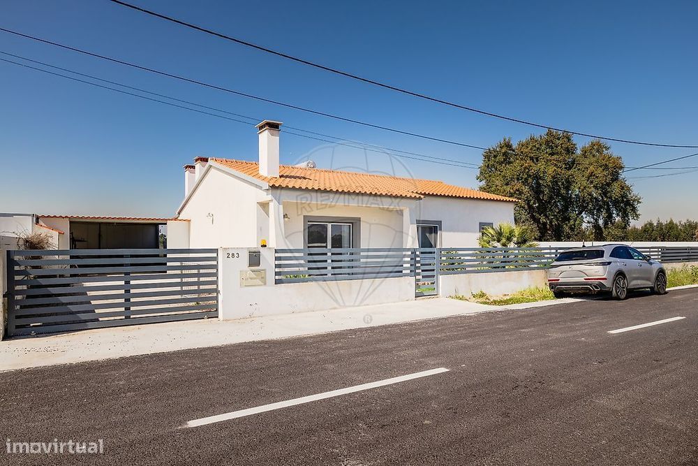 Moradia T2 para venda