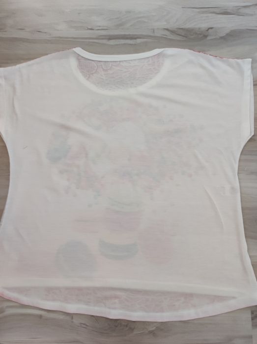 Bluzka She's Liu srl, rozm. XL, biała, słodycze