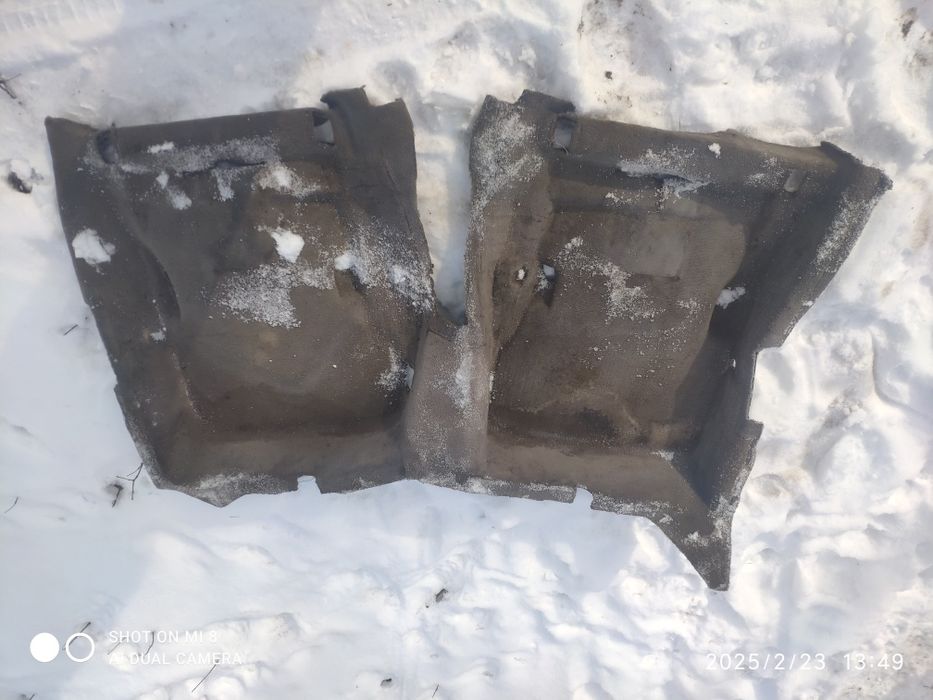 Ковролин салона Mercedes 190 w201