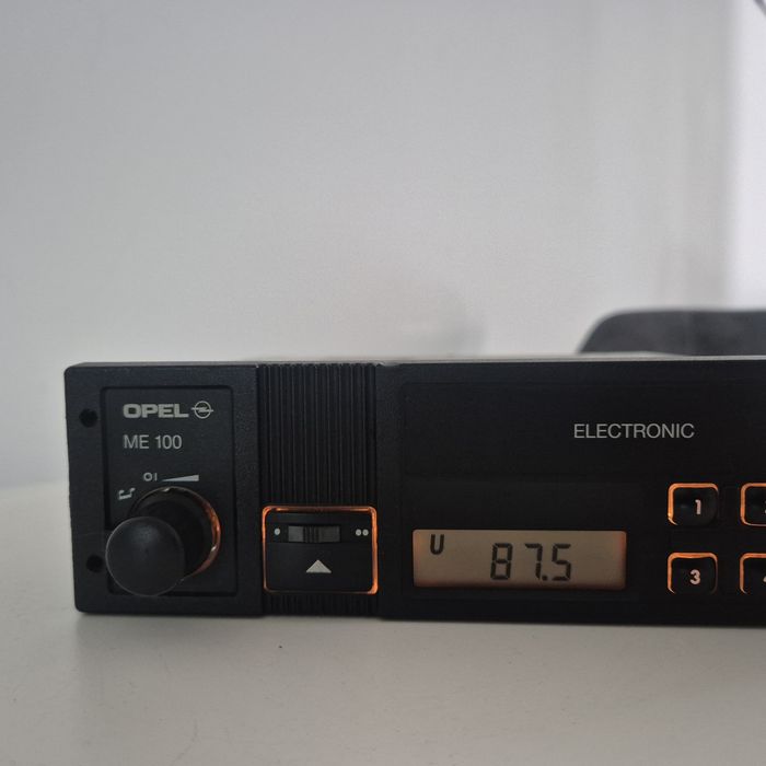 Unikatowe radio Opel ME100 Electronic kadett ascona corsa omega senator manta