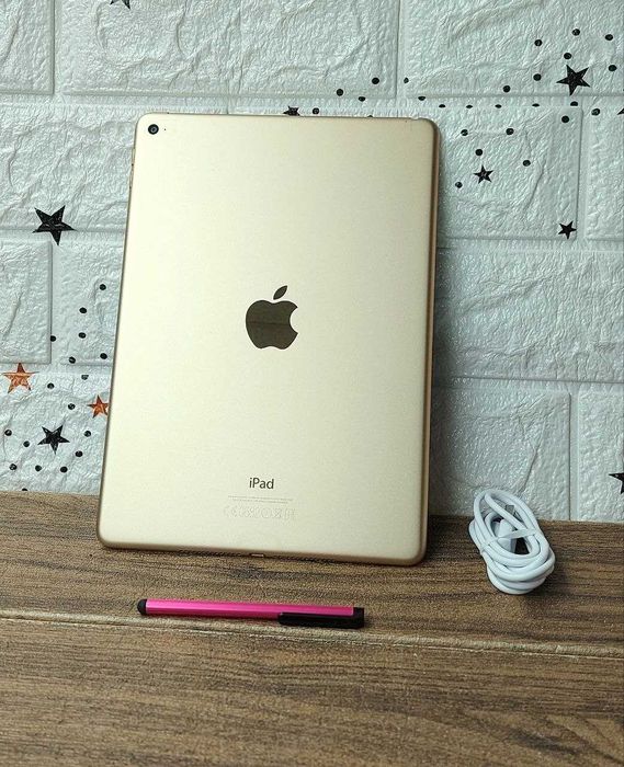 Планшет Apple iPad Air 2 32 ГБ