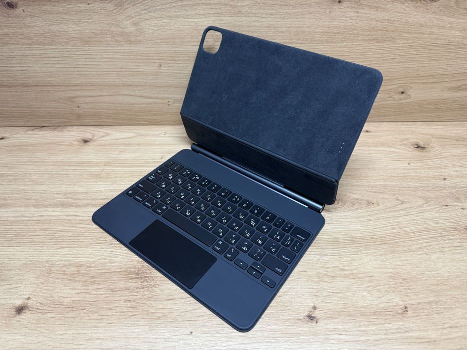 Оригінал Apple Magic Keyboard Black (MXQT2)  iPad Air 11” iPad Pro 11”
