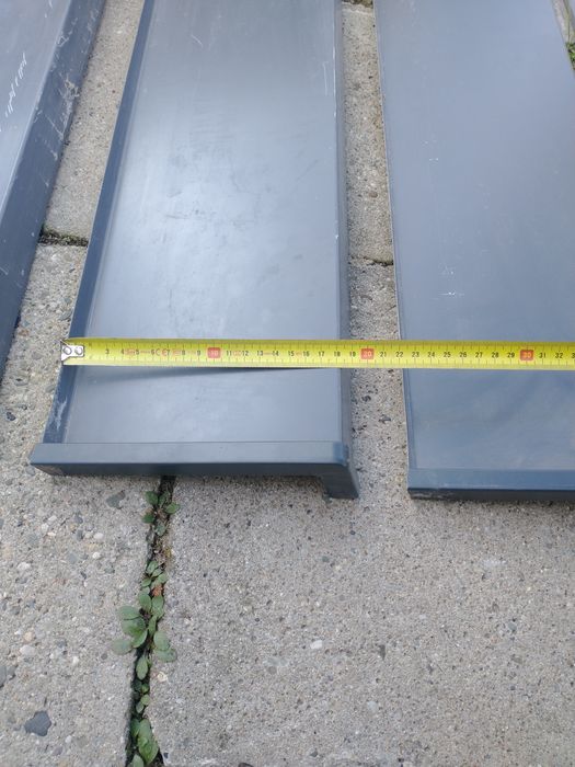 Parapety zewnętrzne, antracyt, dł. 18,5 cm