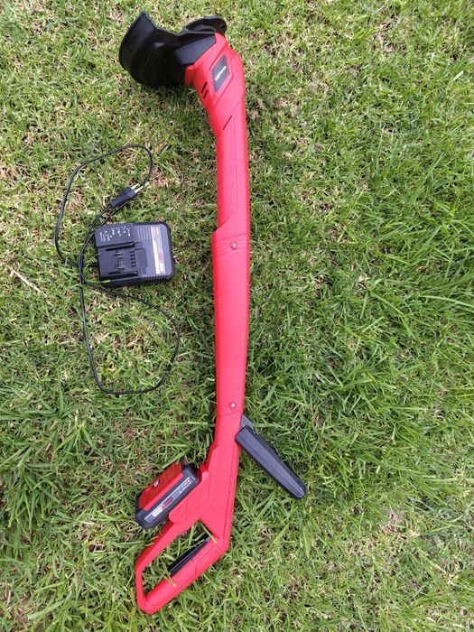 Aparador de relva a bateria GC-CT 18/24 Li P (1x1,5Ah)