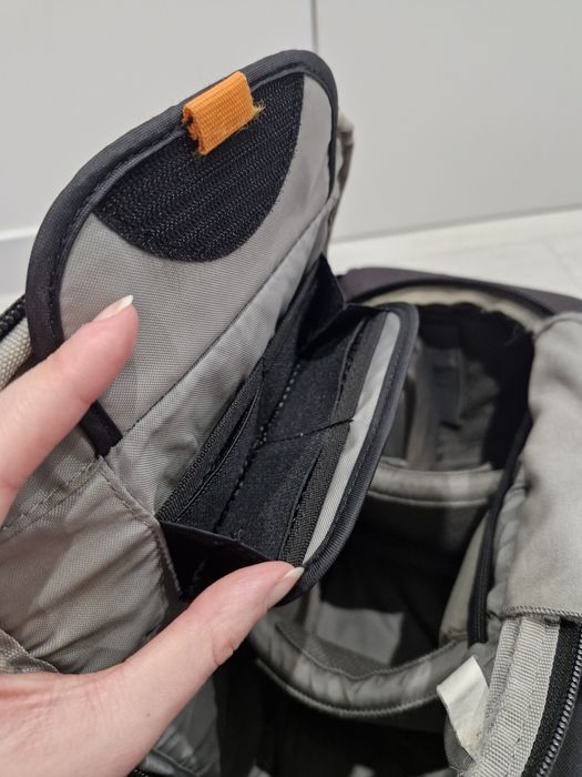 Фото рюкзак / сумка для фотоапарату Lowepro SlingShot 200 AW