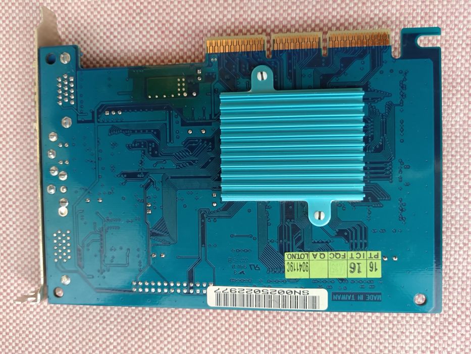Gigabyte GA-660 Plus Graphics Card433985332729630722