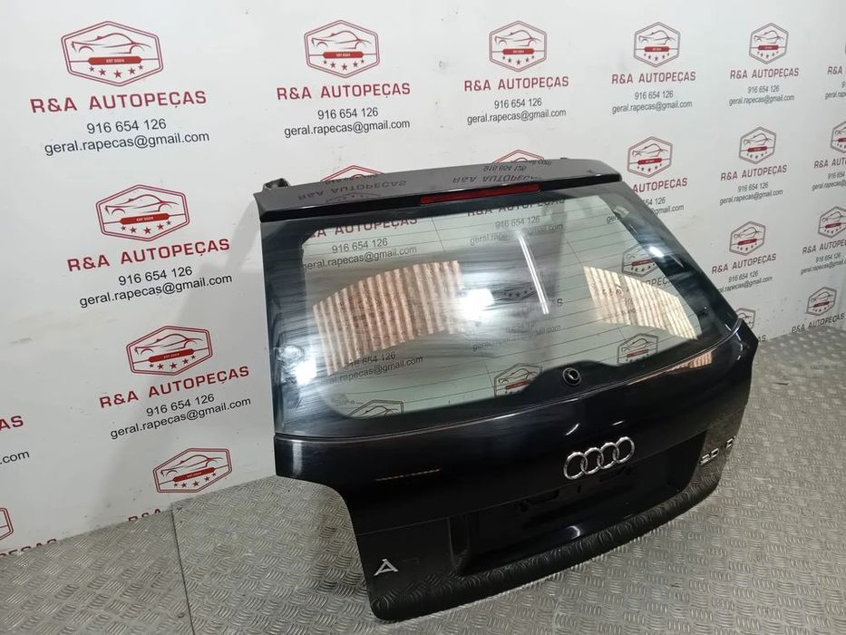 Tampa de Mala Audi A3 8P Original