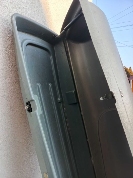 Big Box pojemnik dachowy do przewozu nart itp.