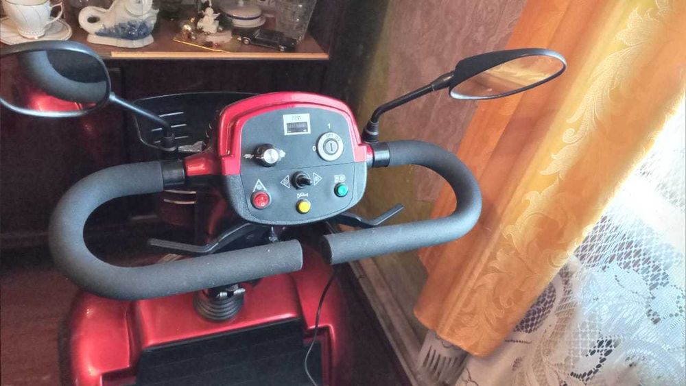 Электро мопед в идеальном состоянии