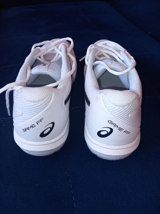 Buty asics - nowe