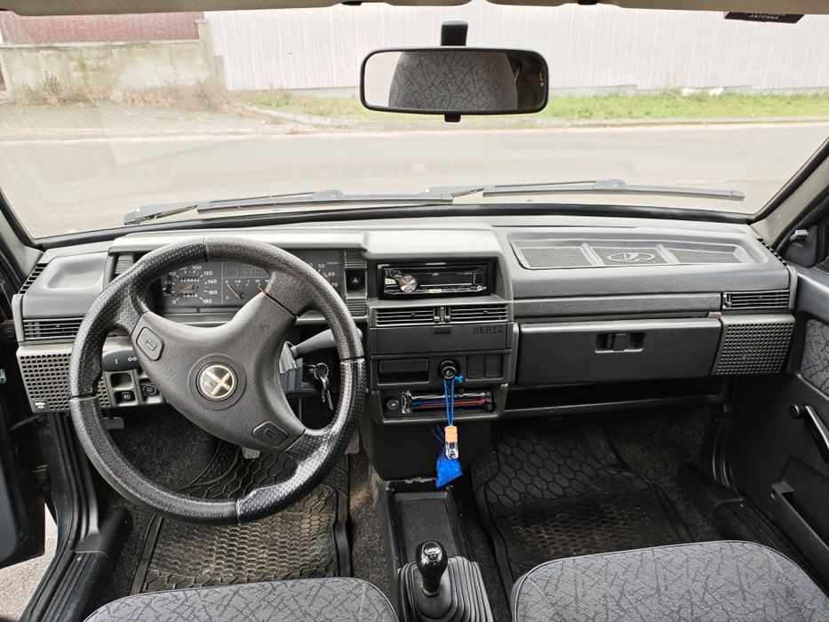 ВАЗ 2109, рік 2004.