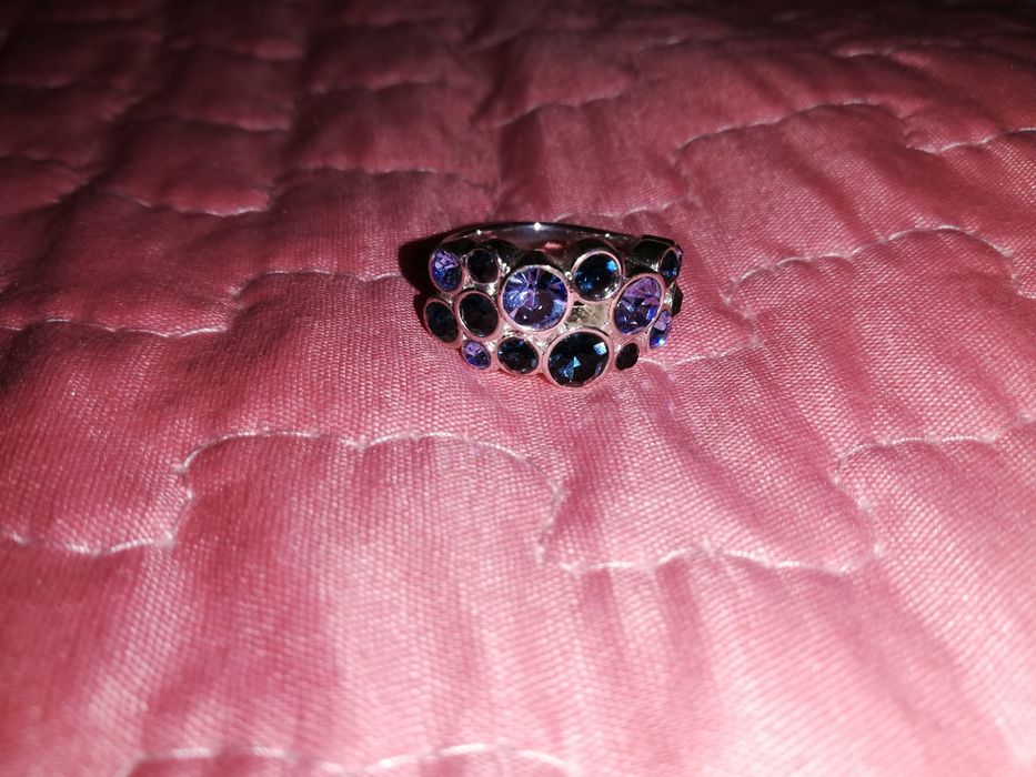 1=7€ ; 2=10€ Anéis magníficos