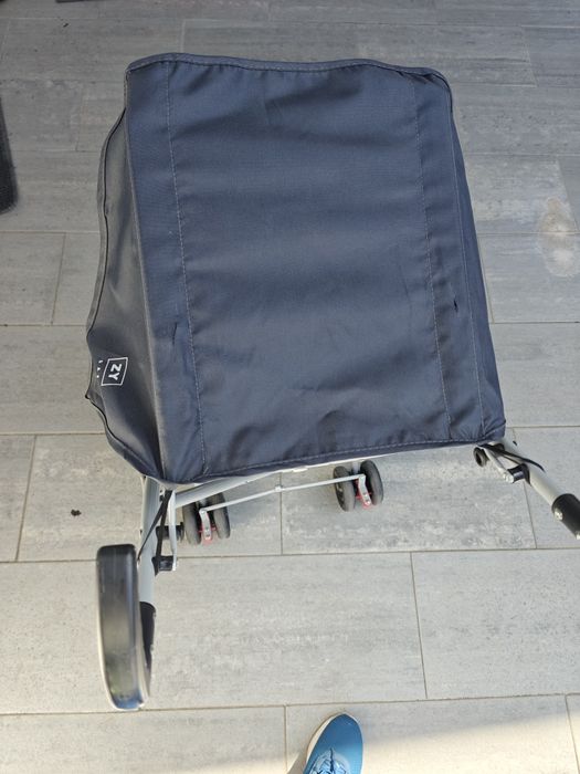 Cadeira passeio criança