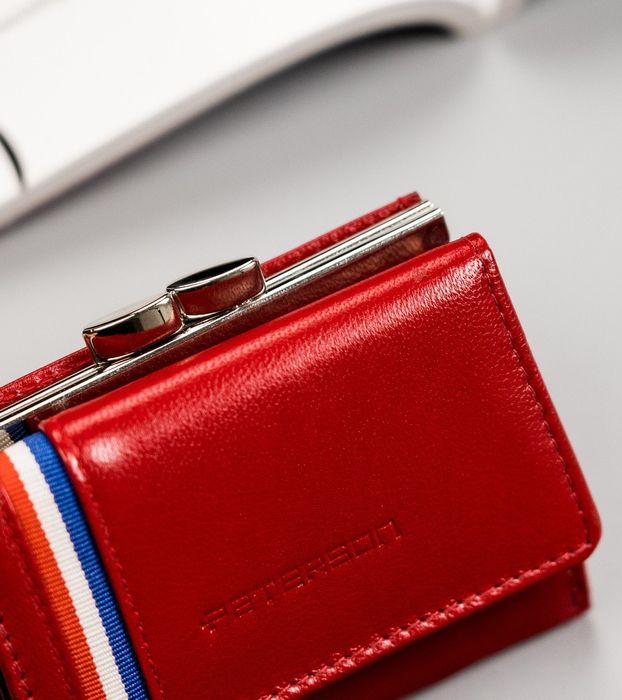 mały, skórzany portfel damski z systemem rfid protect - peterson