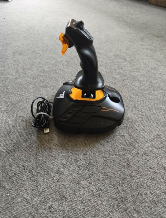 Joystick thrustmaster T.16000MFCSHotas