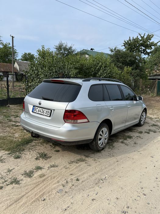 Гольф 5 універсал 1,6 мрі