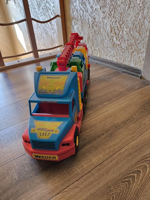 Сміттєвоз Wader Super Truck