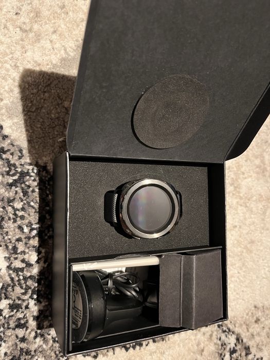 Sprzedam zegarek smartwatch Samsung SM-R600