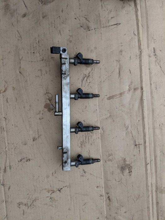 bmw e46 форсунки, паливна рампа N40 / N42 / N45 / N46