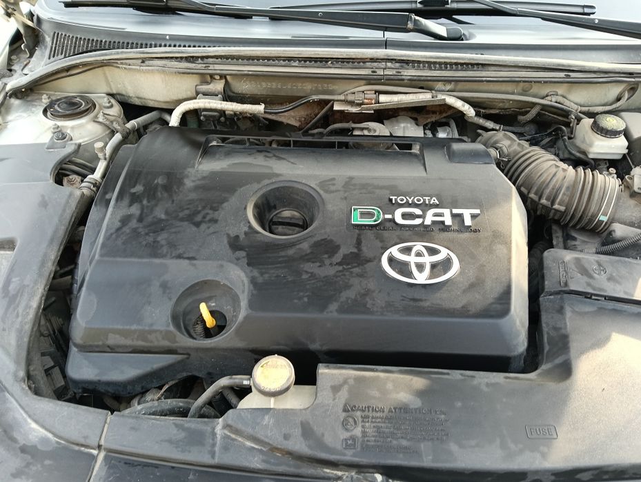 Продам  Тойоту Авенсіс в кузові універсал