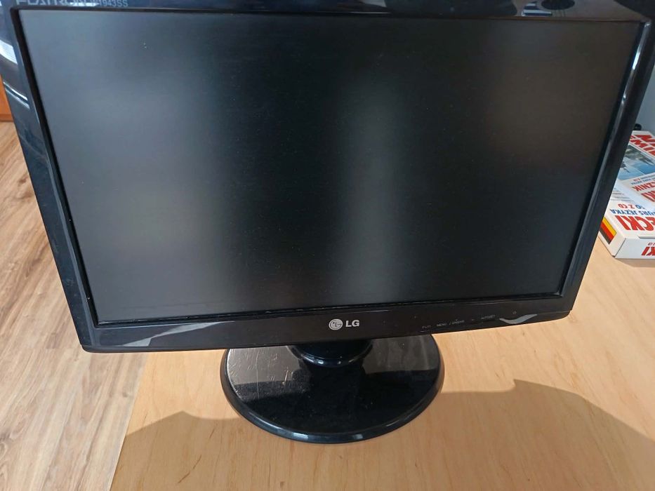 Monitor Lg 19" sprawny