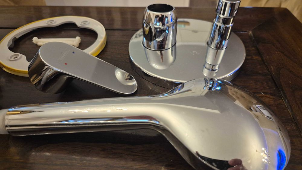 Bateria Hansgrohe – głowica, element zewnętrzne, akcesoria prysznicowe