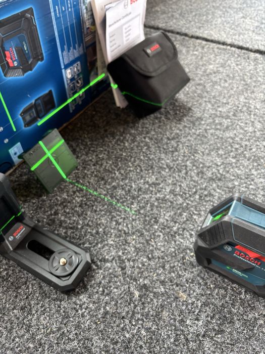 Laser krzyżowy Bosch  GLL 20-22 G BOSCH
