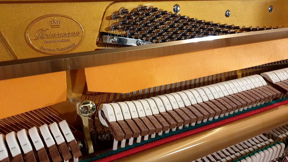 Fabrycznie Nowe Pianino Heinemann UP-120