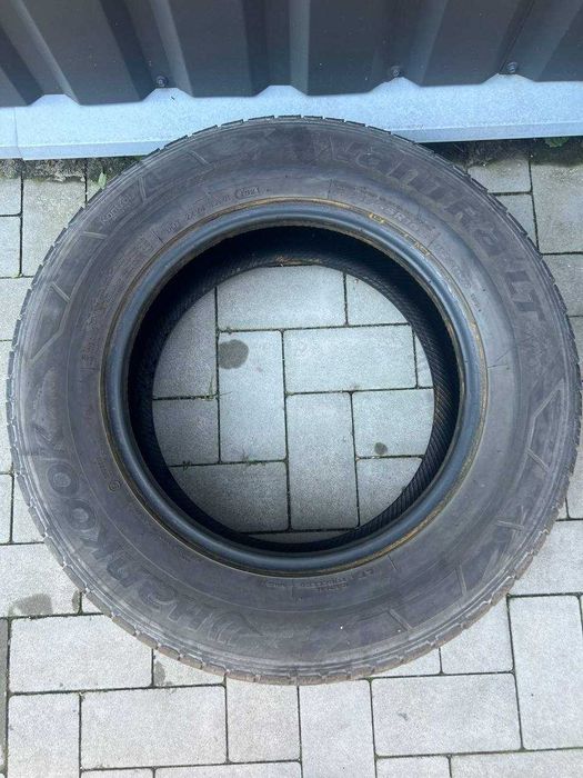 Продам шини  225 65 16с
