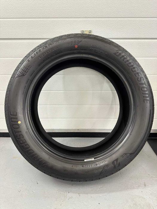Резина Шини Колеса 215/55 R18 BRIDGESTONE літо комплект 2024 року