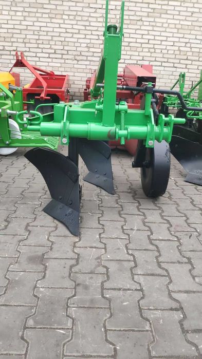 Плуг Польща + велике колесо