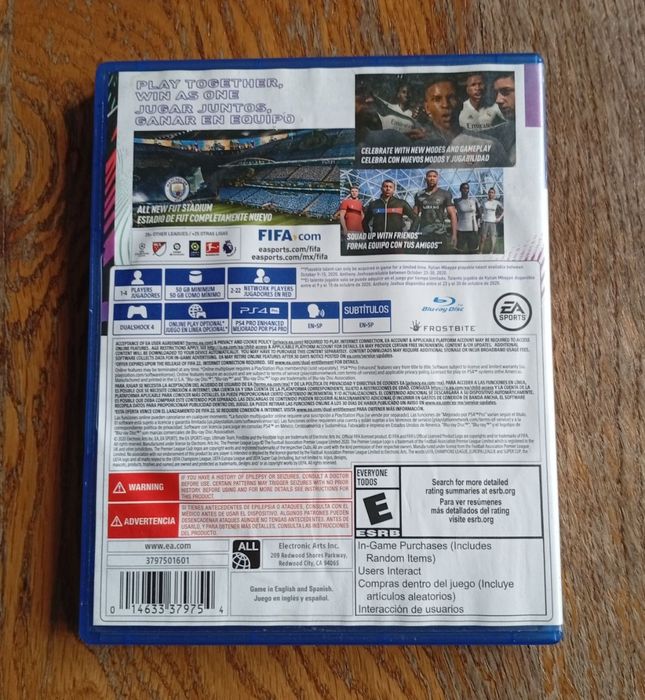 Ліцензійний диск FIFA 21 на PS 4 у відмінному стані