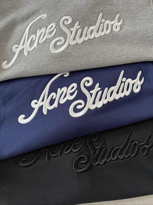 Олімпійка Acne Studios