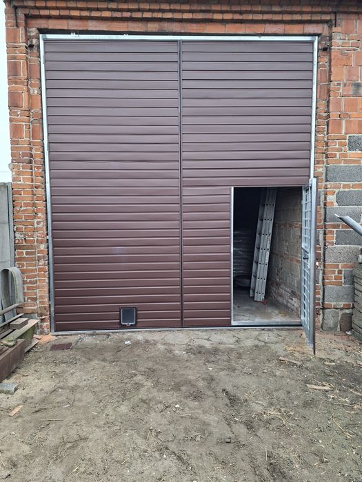 Bramy garażowe dwuskrzydłowe pod każdy podany wymiar