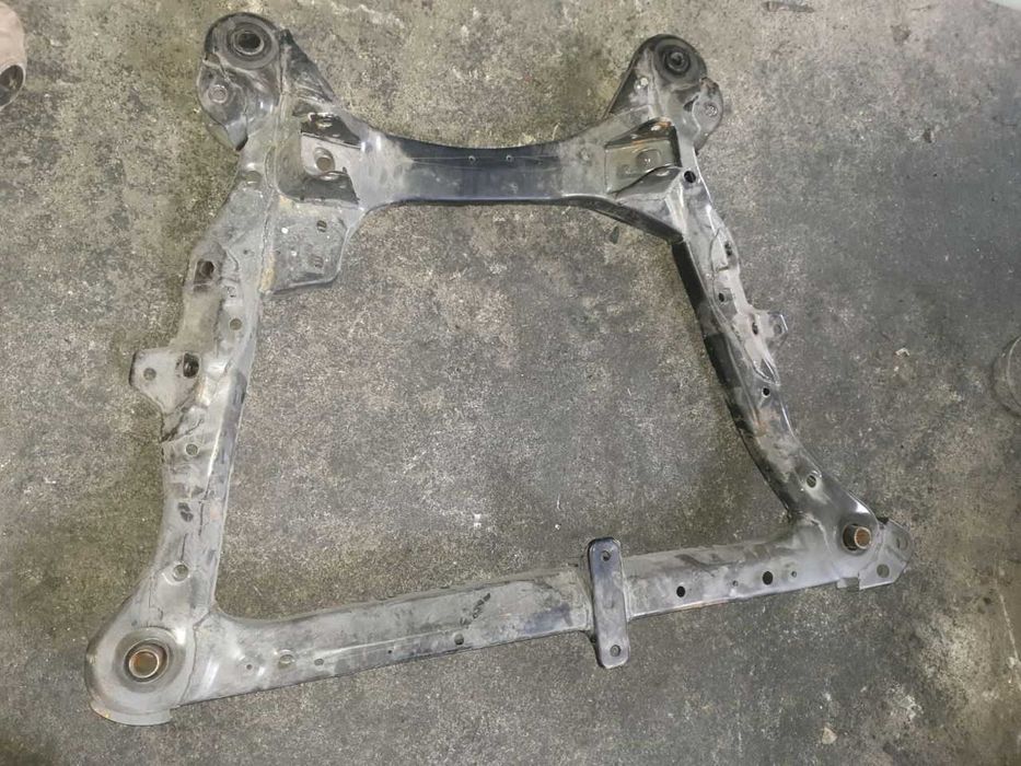 Підрамник передній Lexus RX350 RX450h
