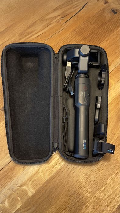 GoPro Hero 5 Black + pilot, gimbal, karta 128GB, oryg. case - zestaw